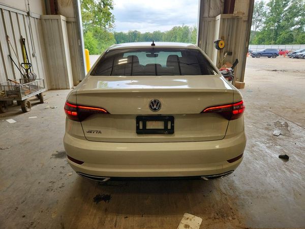 2019 VOLKSWAGEN JETTA