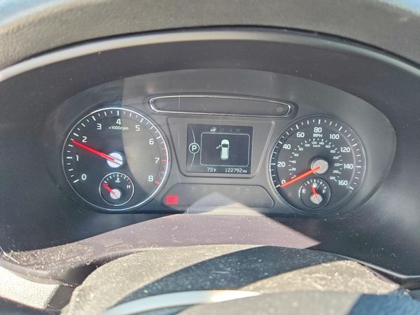 2017 KIA SORENTO L, LX
