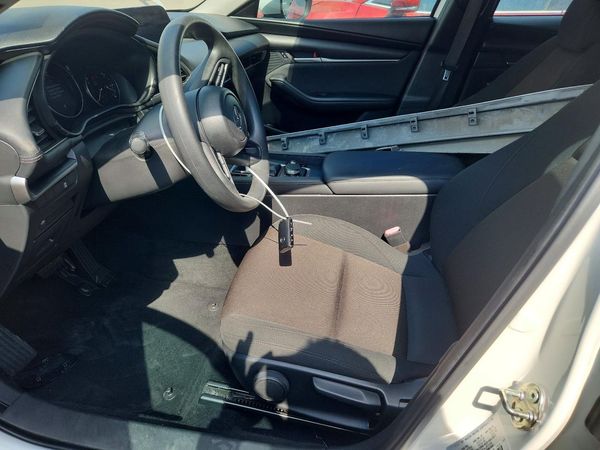 2019 MAZDA 3 — DENT