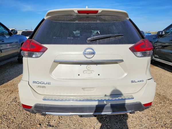 2018 NISSAN ROGUE
