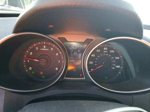 2015 HYUNDAI VELOSTER