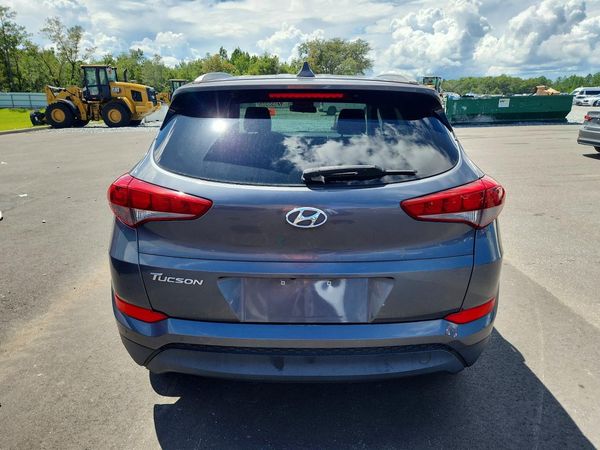 2018 HYUNDAI TUCSON