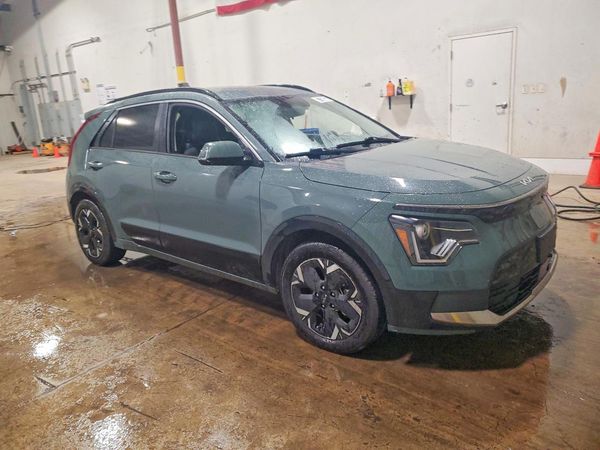 2024 KIA NIRO Wind