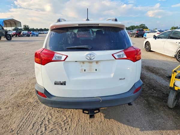 2015 TOYOTA RAV4 XLE (M Grade)