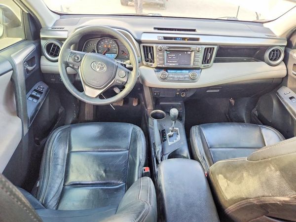 2015 TOYOTA RAV4 XLE (M Grade)