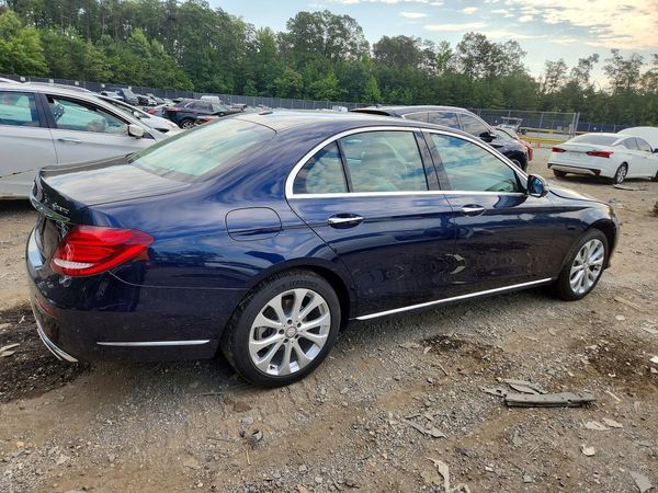 2017 MERCEDES-BENZ E E300-4M