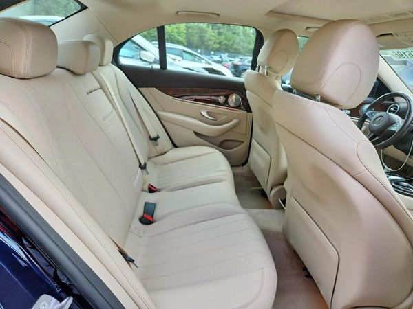 2017 MERCEDES-BENZ E E300-4M