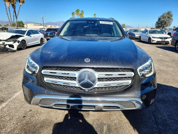 2022 MERCEDES-BENZ GLC