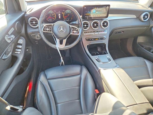 2022 MERCEDES-BENZ GLC