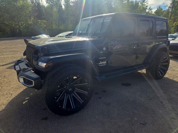 2022 JEEP WRANGLER UNLIMITED Unlimited Sahara — Front 3/4