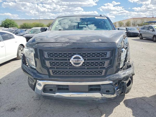 2020 NISSAN TITAN