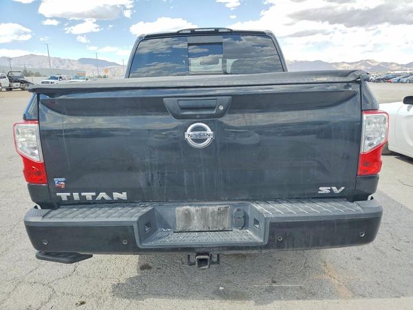 2020 NISSAN TITAN
