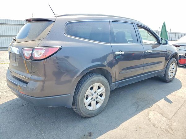 2014 CHEVROLET TRAVERSE LS