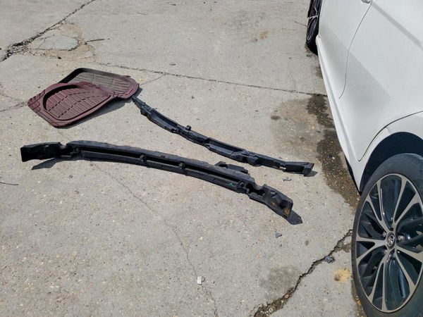 2019 TOYOTA CAMRY L/LE/SE/XLE