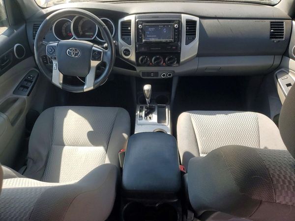 2015 TOYOTA TACOMA
