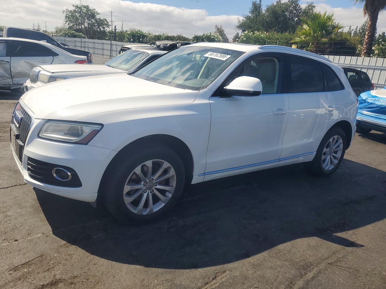 2014 AUDI Q5