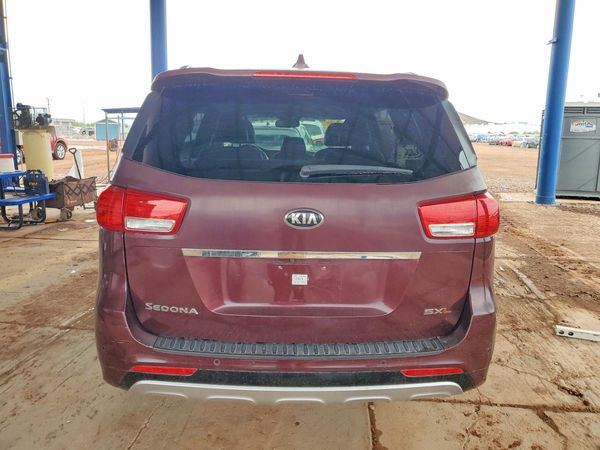 2018 KIA SEDONA