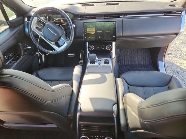 2023 LAND ROVER RANGE ROVER SE