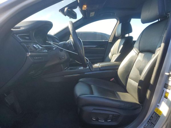 2014 BMW 750