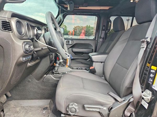 2023 JEEP WRANGLER