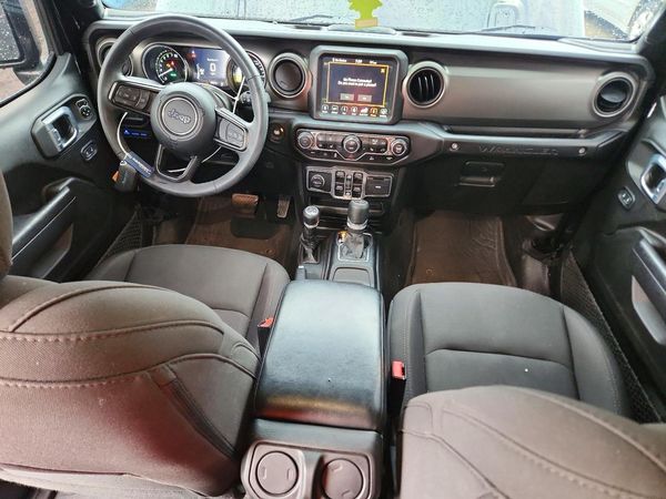 2023 JEEP WRANGLER