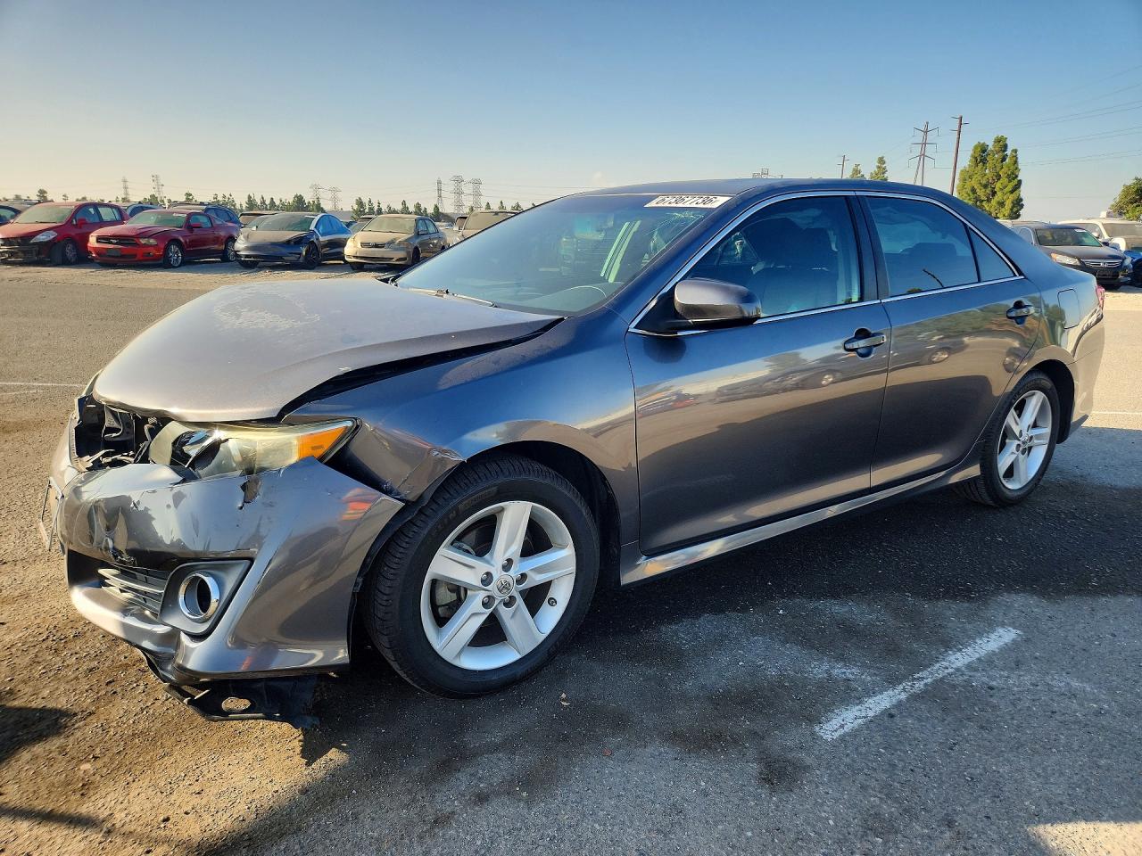 2014 TOYOTA CAMRY