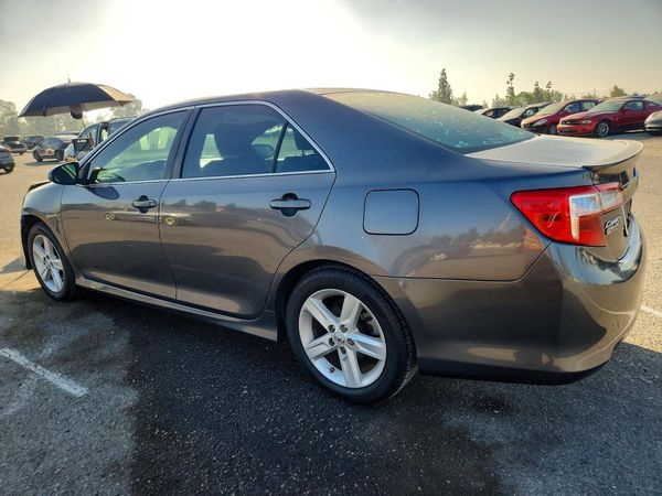 2014 TOYOTA CAMRY