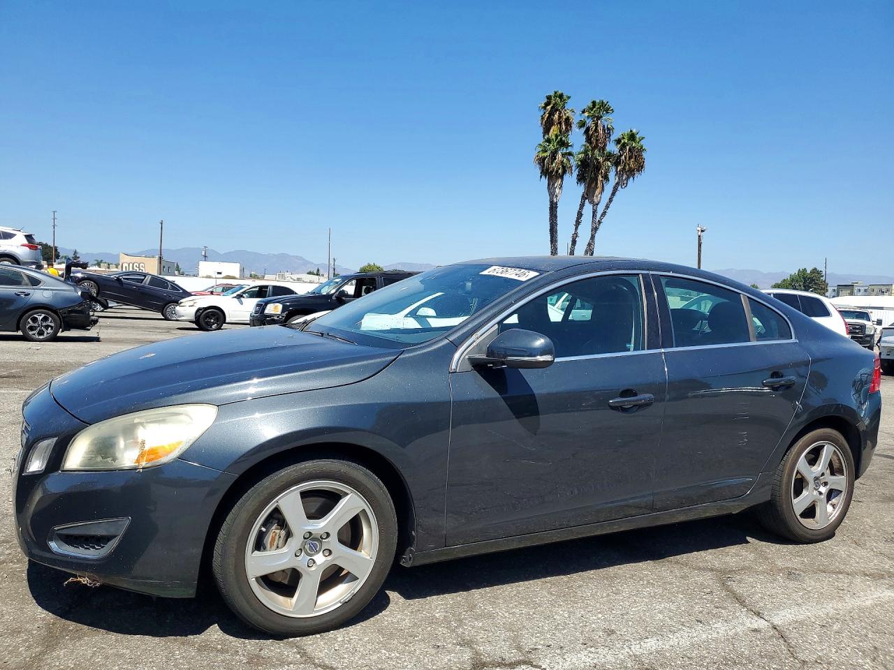 2012 VOLVO S60