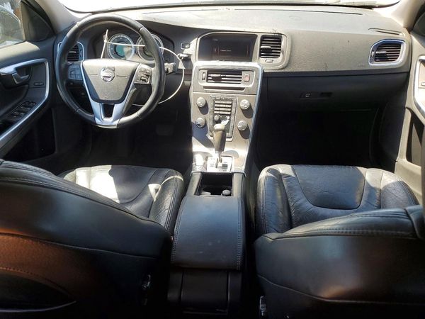 2012 VOLVO S60
