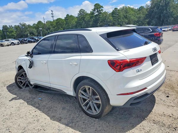 2021 AUDI Q3