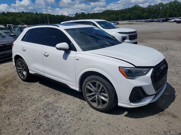 2021 AUDI Q3
