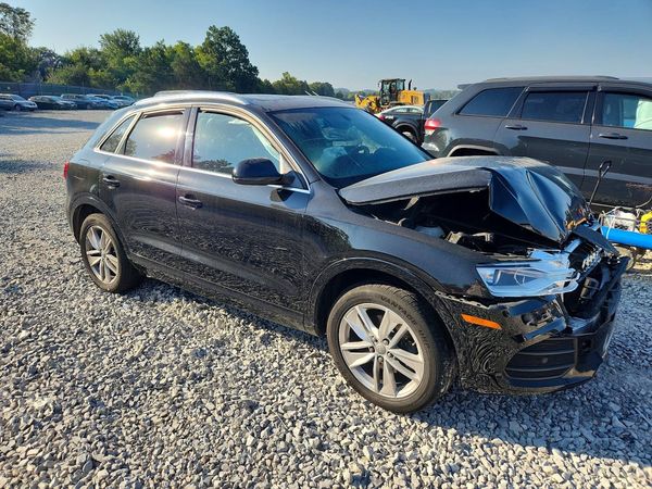 2016 AUDI Q3