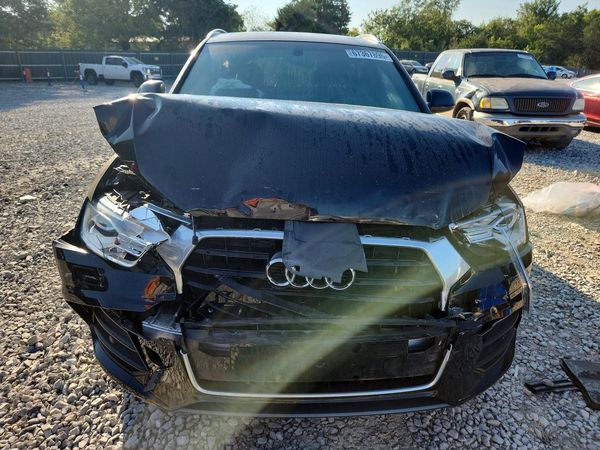 2016 AUDI Q3