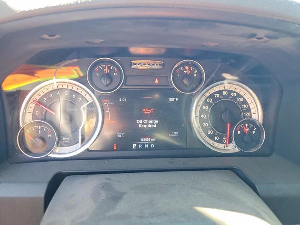 2015 RAM 1500 SLT