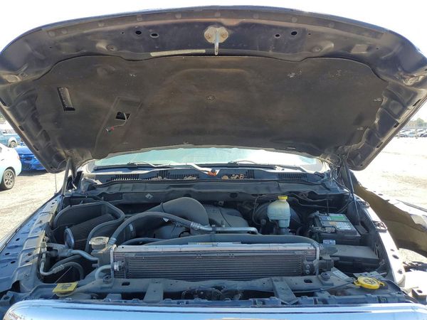 2015 RAM 1500 SLT