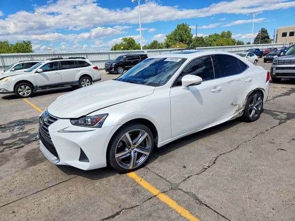 2017 LEXUS IS