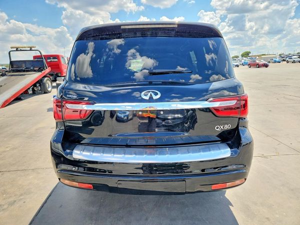 2021 INFINITI QX80