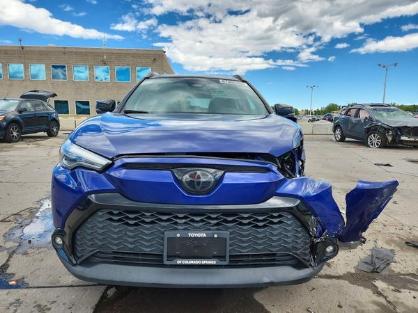 2024 TOYOTA COROLLA