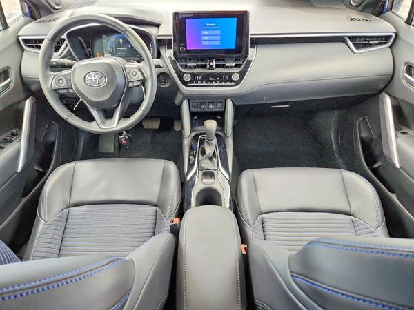 2024 TOYOTA COROLLA