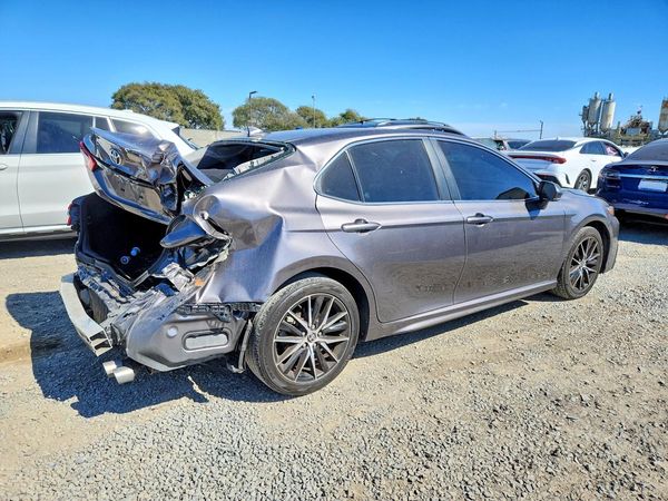 2023 TOYOTA CAMRY