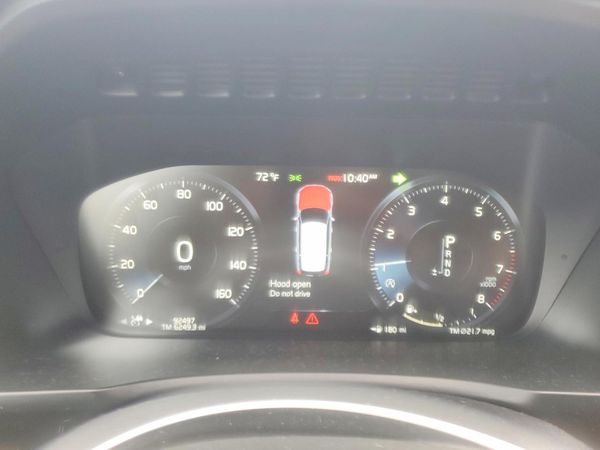 2016 VOLVO XC90