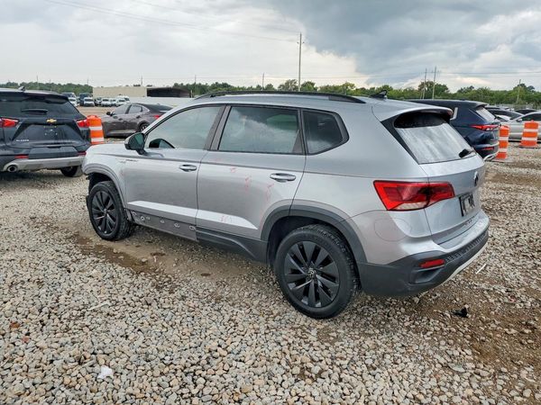 2022 VOLKSWAGEN TAOS