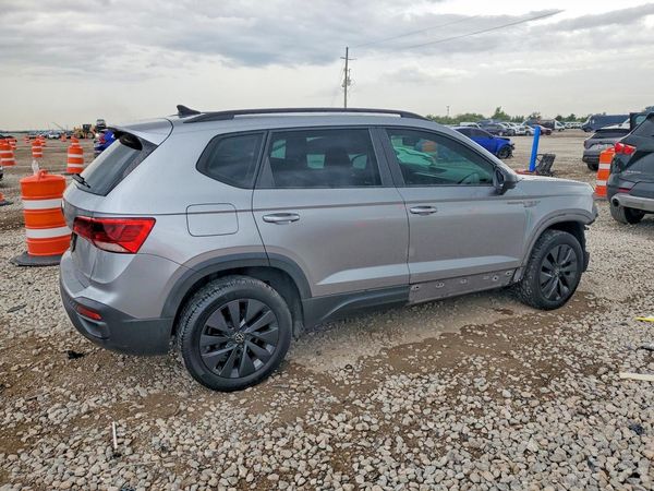 2022 VOLKSWAGEN TAOS