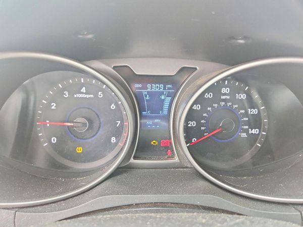 2013 HYUNDAI VELOSTER