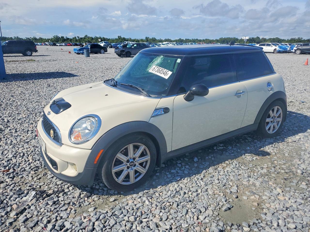 2013 MINI COOPER
