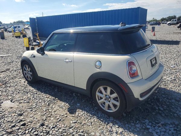 2013 MINI COOPER