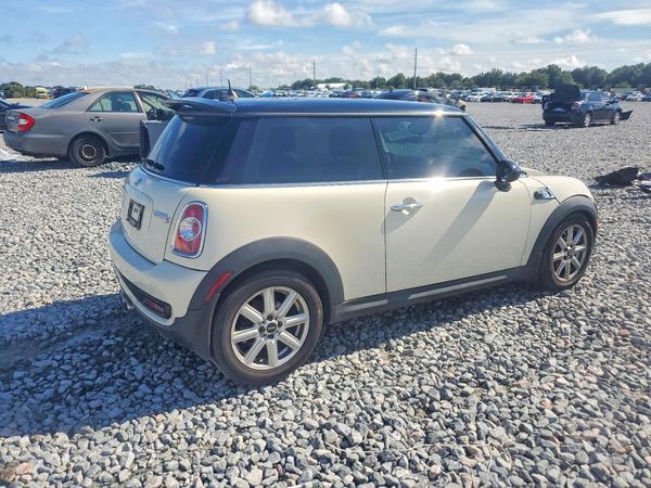 2013 MINI COOPER