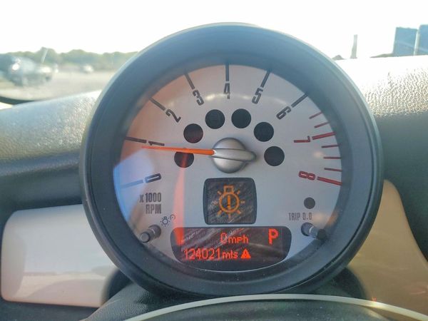 2013 MINI COOPER