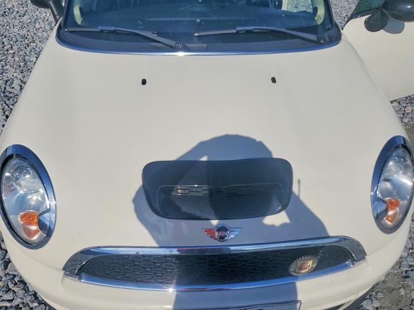2013 MINI COOPER