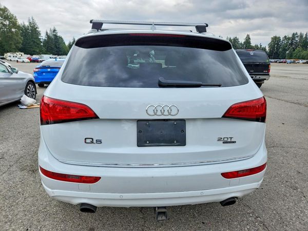 2016 AUDI Q5 quattro Premium Plus